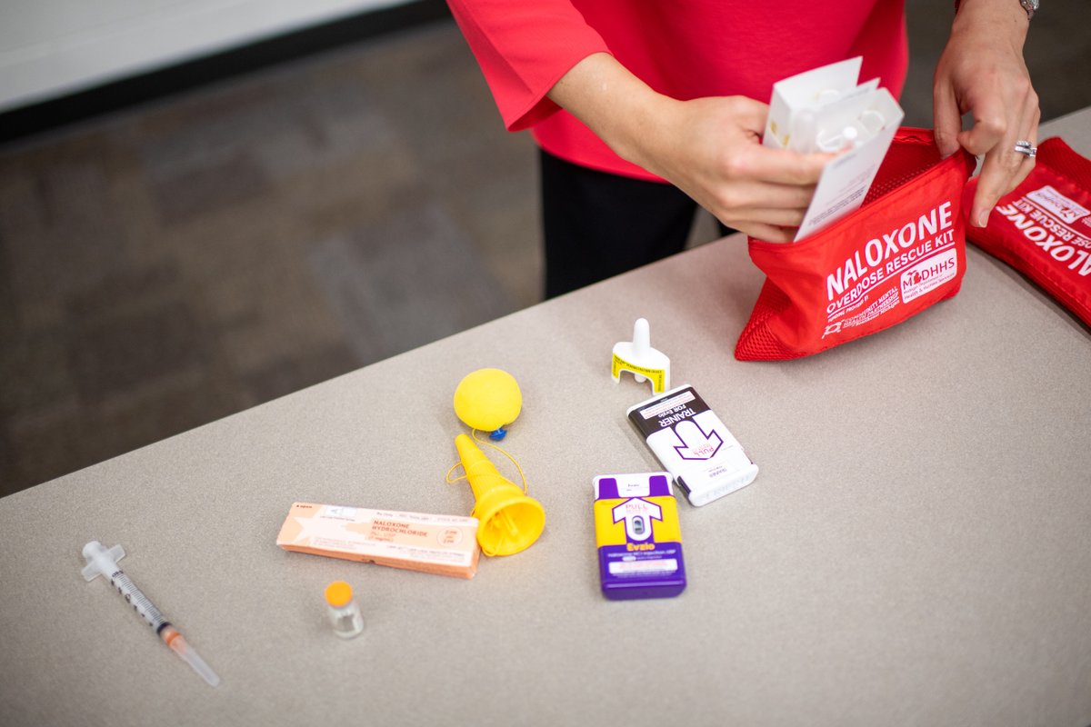 Naloxone is a drug that can reverse potentially fatal opioid overdoses.  A recent U-M study found that equipping laypeople as well as emergency personnel with naloxone could prove a cost-effective way to reduce opioid fatalities. 