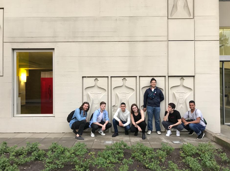 In this travel course led by De Peter Yi, students went to the Netherlands, Germany, and Russia, exploring the legacies of 3 interconnected movements in #art, #design, and #architecture that shaped the course of modernity in the 20th century.