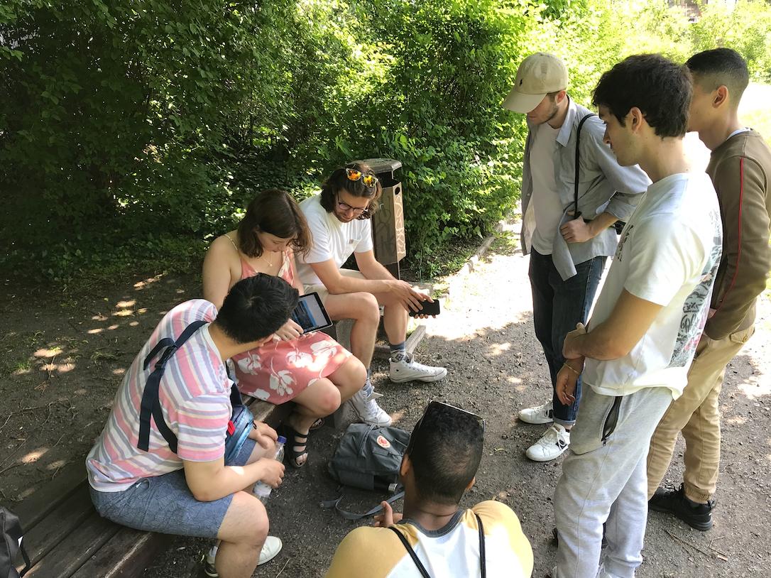 In this travel course led by De Peter Yi, students went to the Netherlands, Germany, and Russia, exploring the legacies of 3 interconnected movements in #art, #design, and #architecture that shaped the course of modernity in the 20th century.