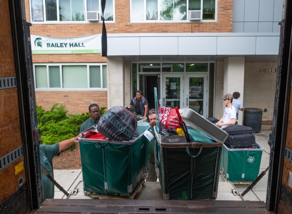 Welcome home, and welcome back, #Spartans.  #MSUWelcome