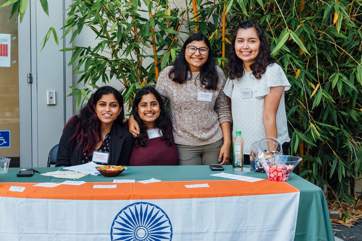 Last Thursday afternoon, USF held its first-ever welcome reception for new students from India. More than 100 students, parents, faculty, and staff gathered to celebrate the beginning of the school year.   : 