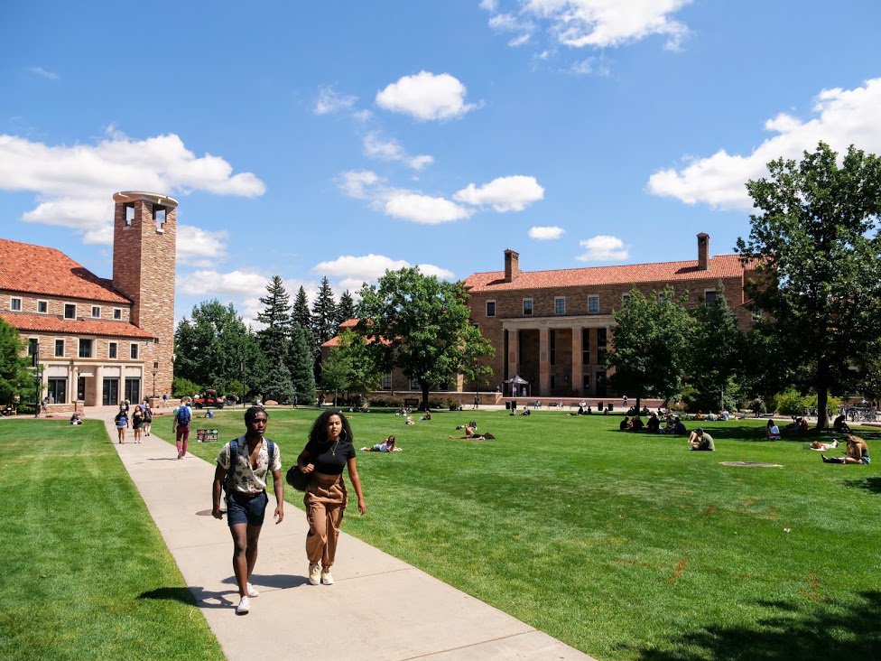 Day one of fall semester  Now, we’re on to day two!  You make us proud, Buffs! Keep up the hard work  #CUBoulder  (: Patrick Campbell)