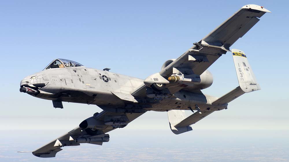 Keep your eyes on the sky: Four @usairforce A-10 Thunderbolt IIs from Fort Wayne, Indiana, will perform a ceremonial flyover during the pre-game activities of today&#39;s game.