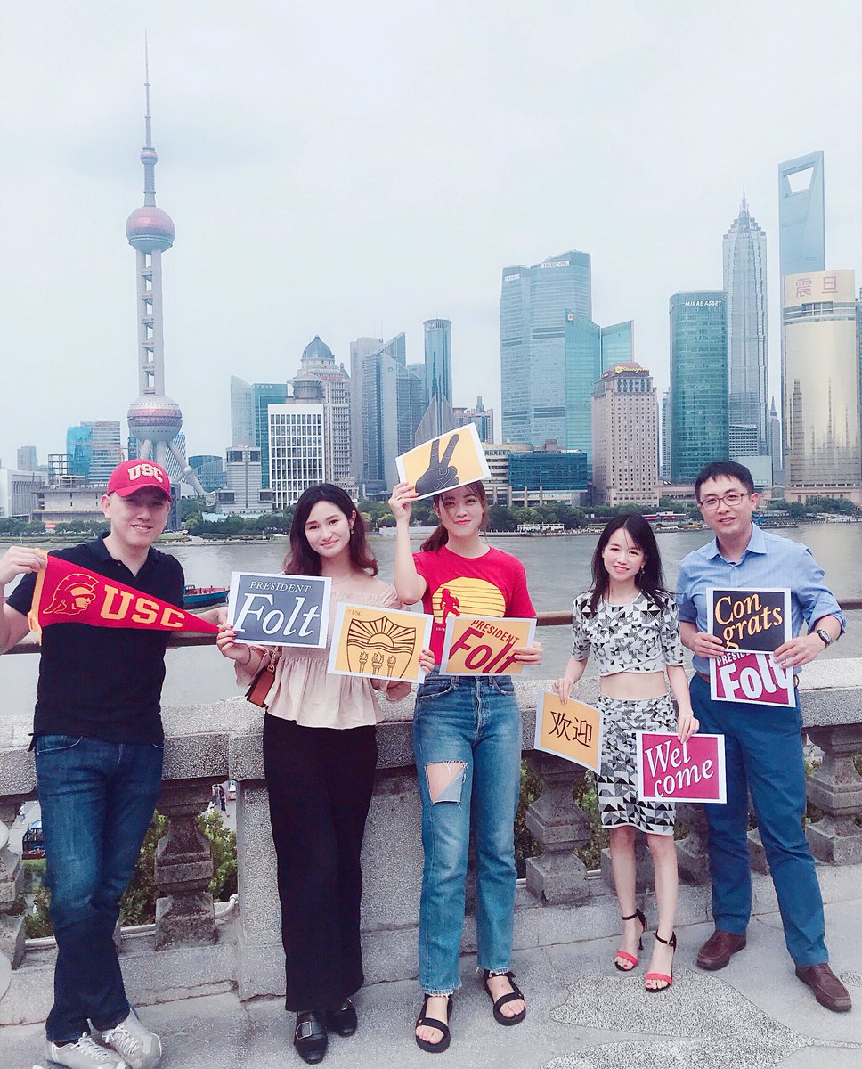 We&#39;re loving the pictures! There&#39;s still time to join us in welcoming @PresidentFolt—just print out our welcome signs, take a snap holding some up, &amp; share your photo &amp; message of congrats on social w/ the hashtag #TrojansTogether   Signs for printing out: 