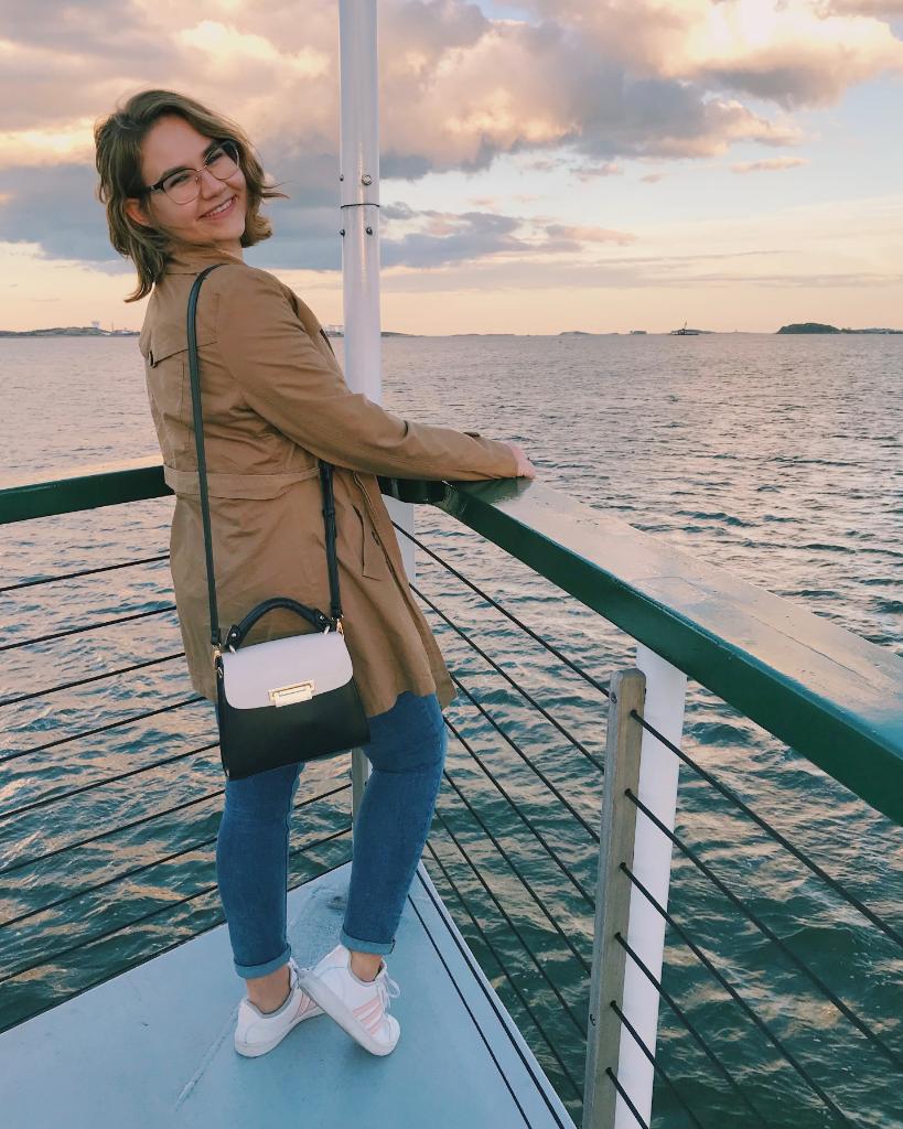 #TerrierTuesdays: Want to know what it&#39;s like to report for @butv10 and work for @sustainableBU? Learn how @nat_bennettnews (@BU_CAS’20) does it in our latest Instagram post.   Details  