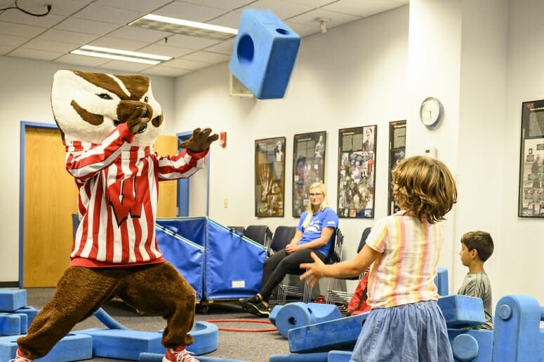 Entering its fourth year of service, UW’s South Madison Partnership celebrated its connection with the community with free food and games, new @UWCommunityRel director Brenda Gonzalez, and—of course—a visit from @UWBuckyBadger.  See more photos: 