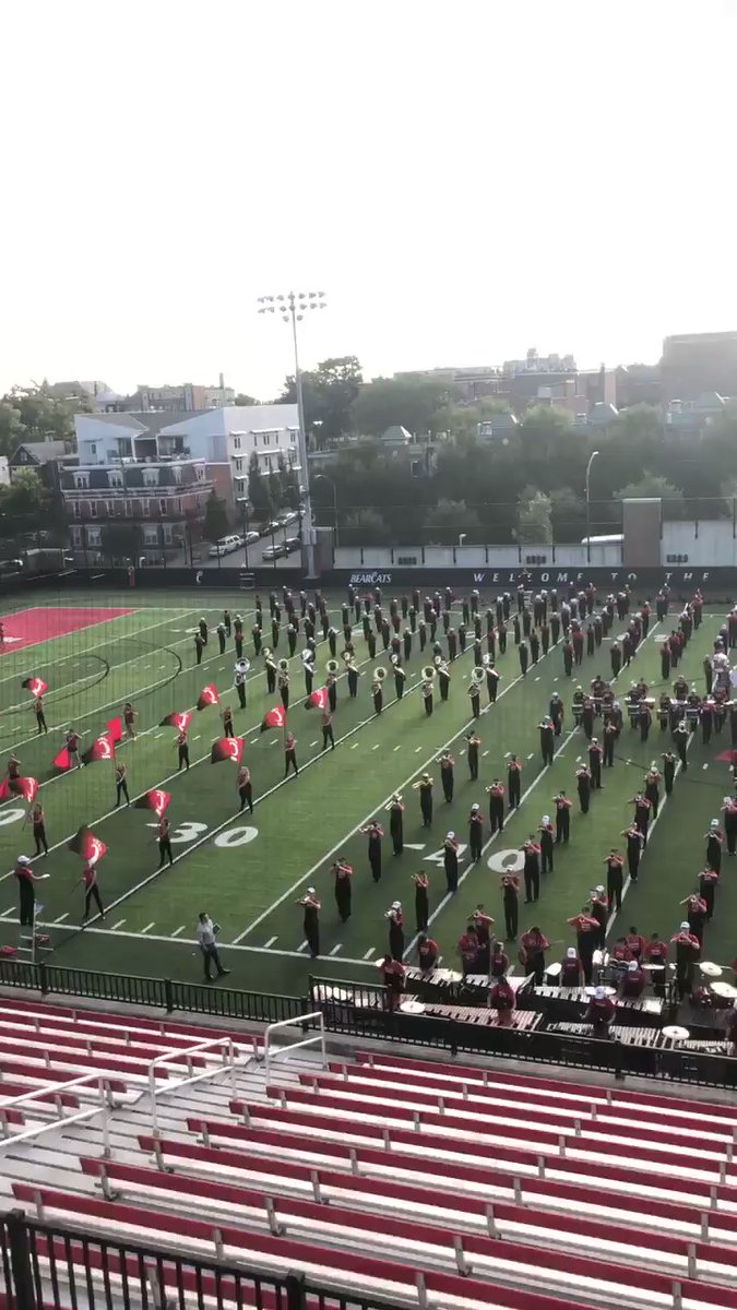 Chills! We can’t wait for the #BattlefortheVictoryBell game today. Good luck to @MiamiOHFootball. #RiseUpRedHawks