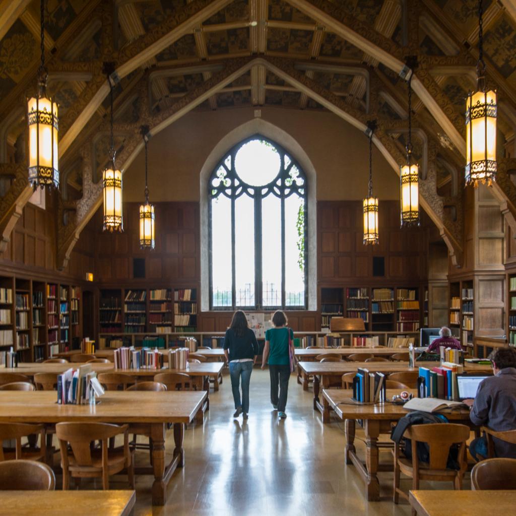 Today marks the start of Reading Period as @UChicagoCollege students prepare for final exams—so many libraries, so little time. Where are you studying this week? 